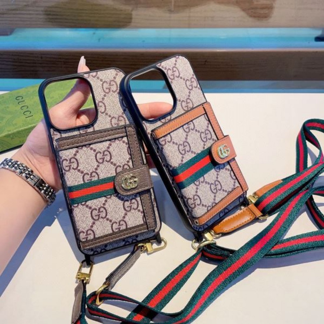 GUCCI グッチ 2024SS 抜群な魅力的なアイテム iphone携帯ケース - 画像 (10)
