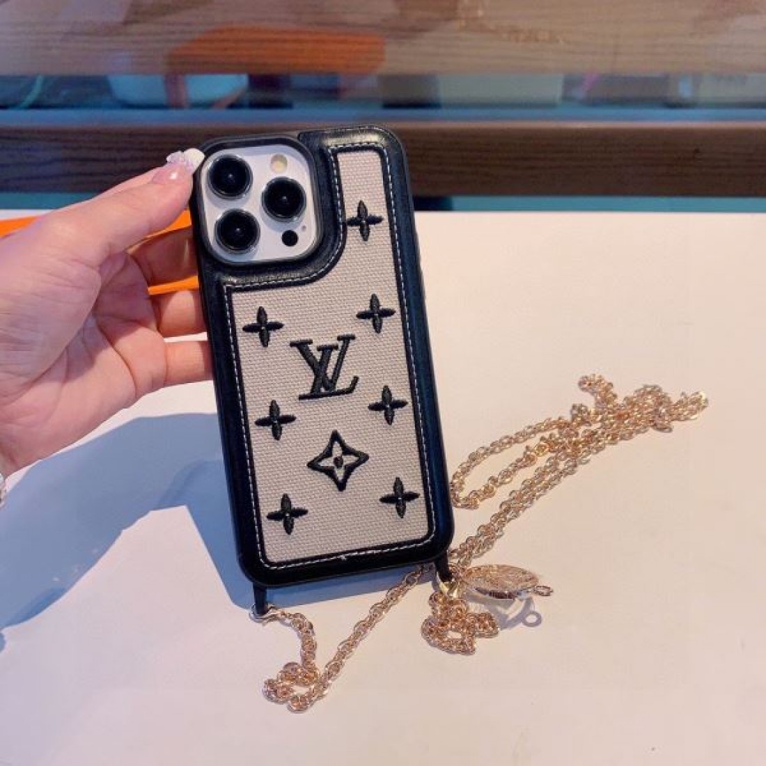 LOUIS VUITTON ルイヴィトン 2024SS 人気セール100%新品 iphone携帯ケース - 画像 (10)