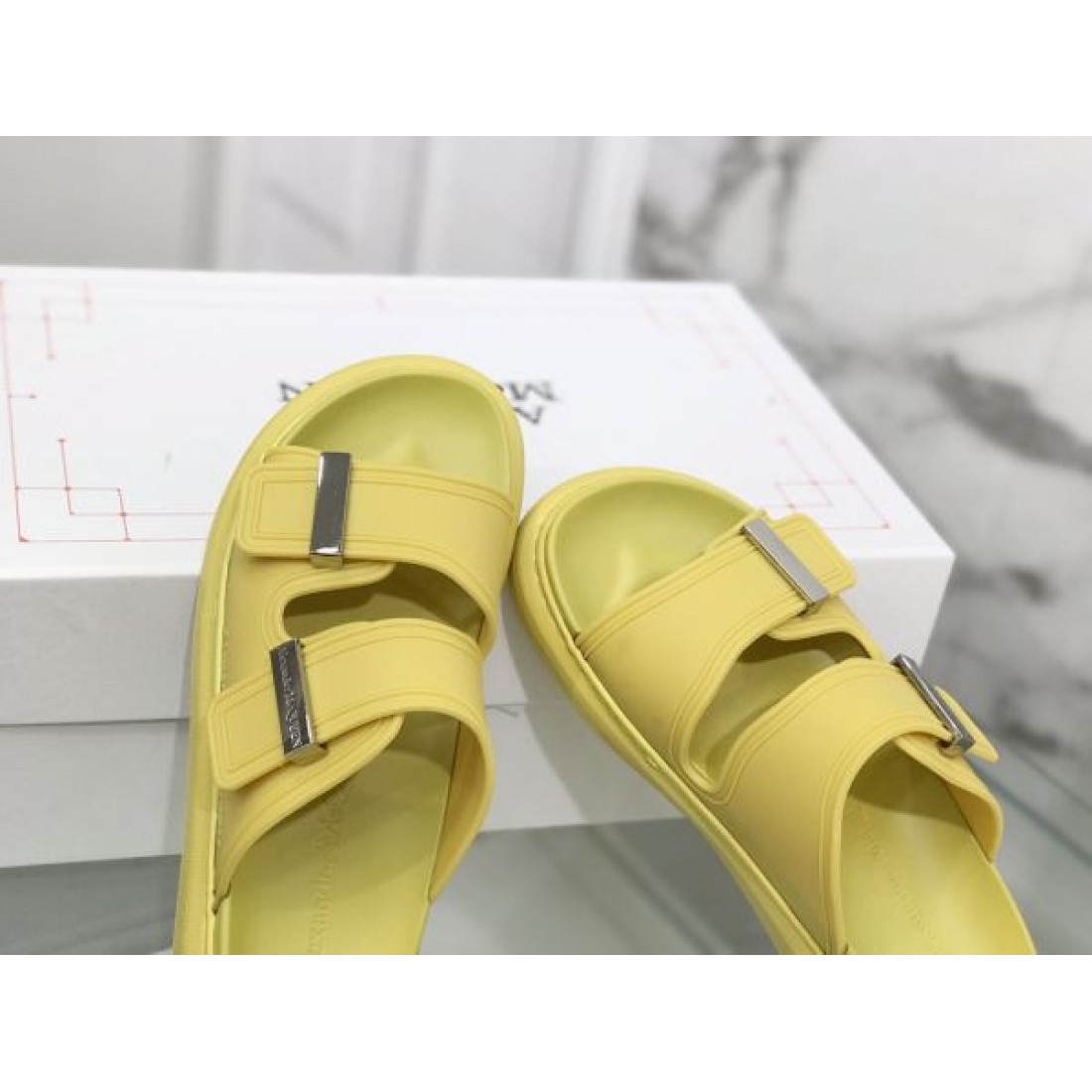 2024SS 春色先取り ALEXANDER WANG アレキサンダーワン レディーススリッパ - 画像 (10)