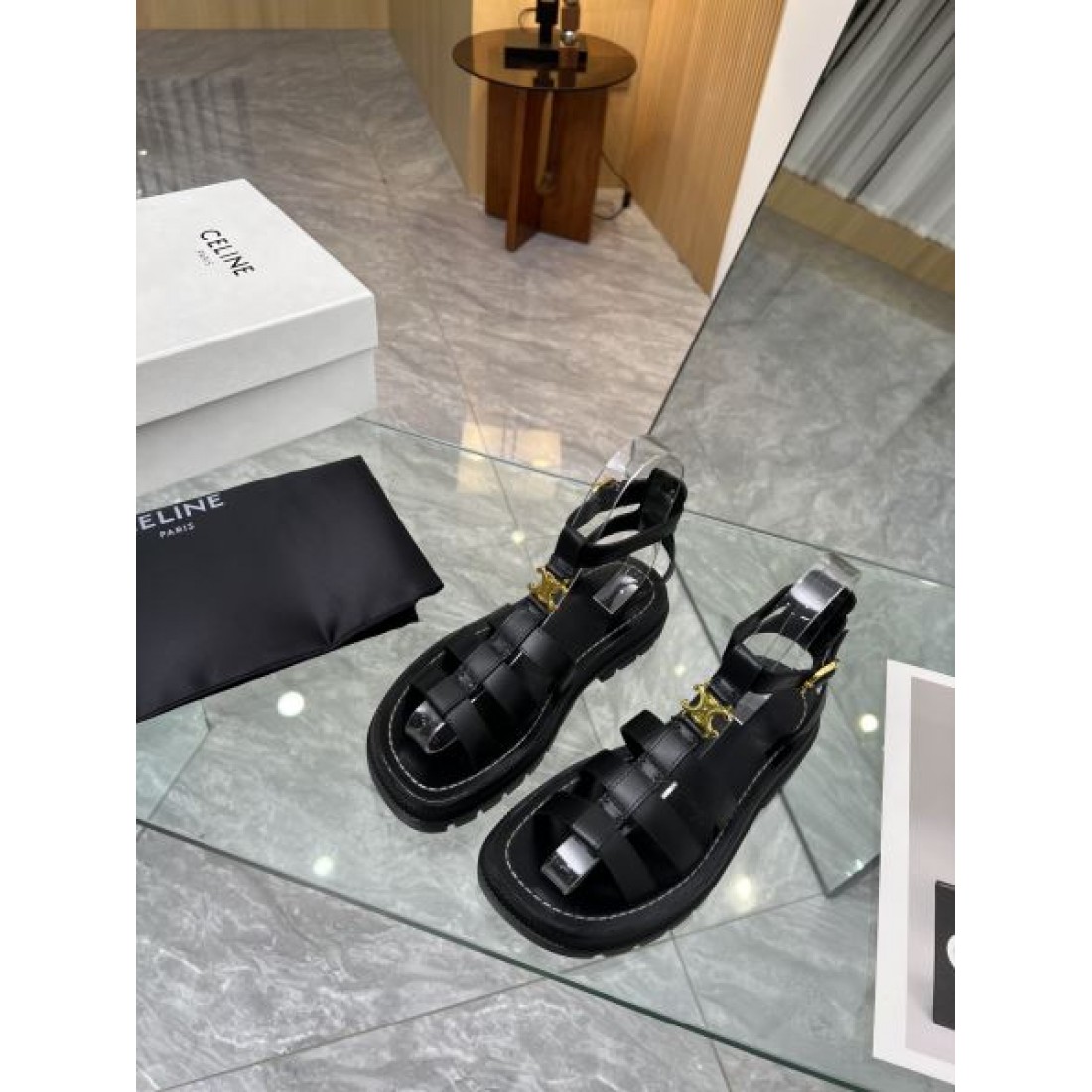 2024SS この夏最高に人気ブランド CELINE セリーヌ レディースサンダル - 画像 (7)