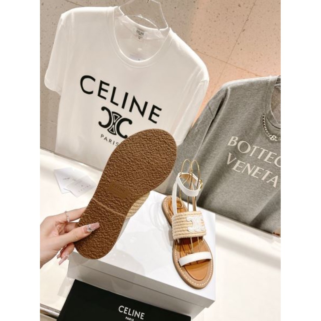 2024SS 夏の定番スタイルをアップ CELINE セリーヌ レディースサンダル - 画像 (10)
