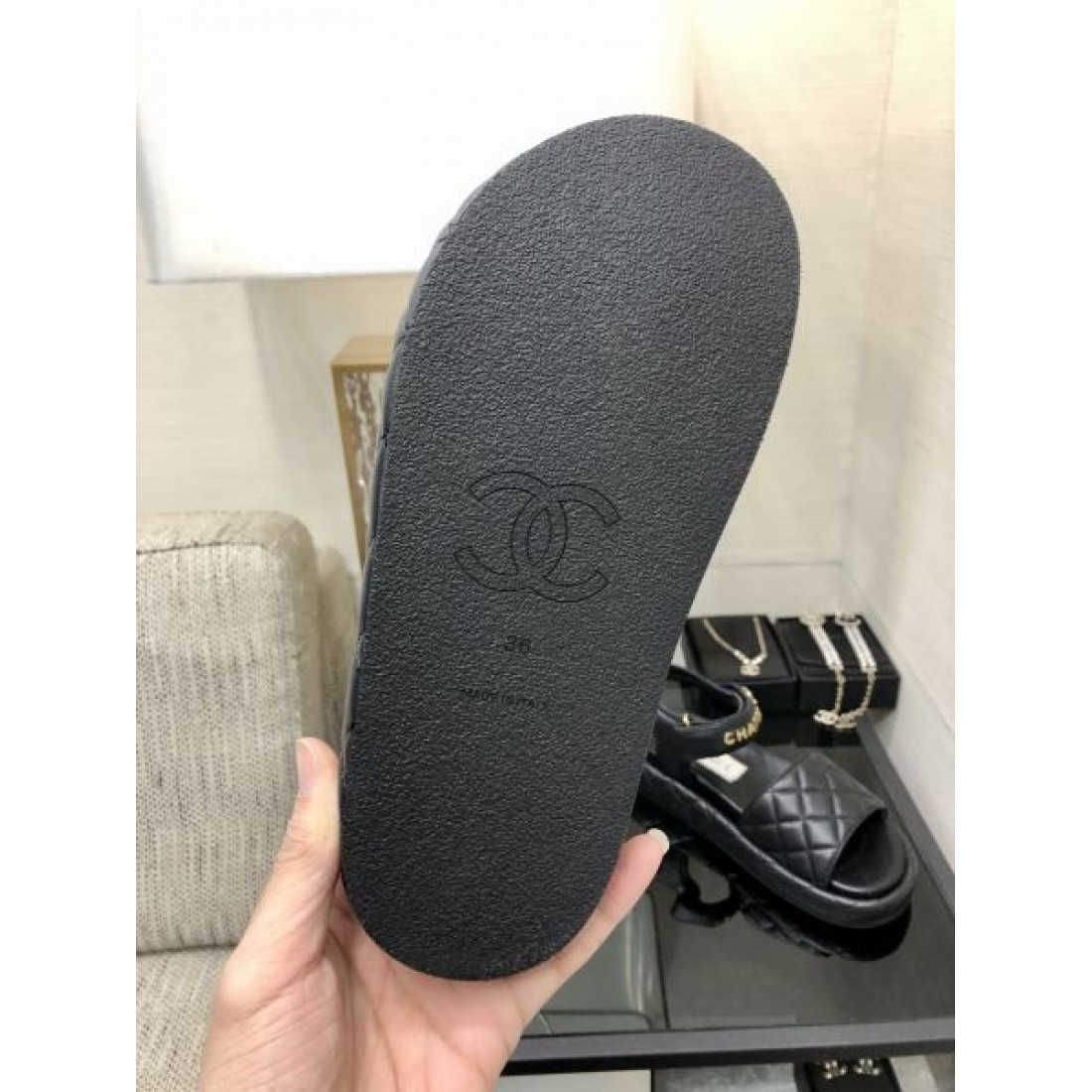 2024SS 上品なカジュアルコーデに CHANEL シャネル レディースサンダル - 画像 (10)