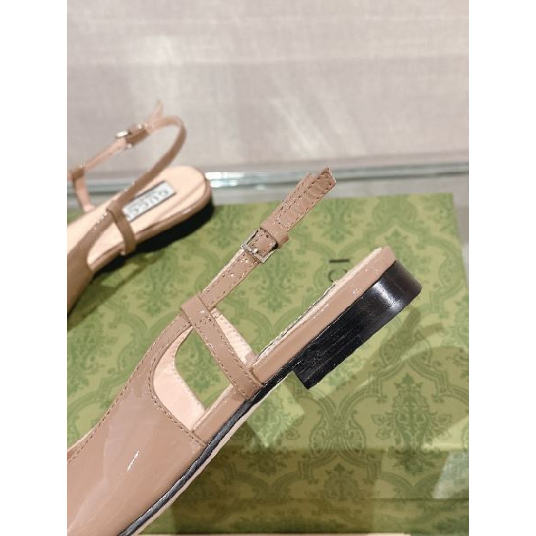 2024SS 贈るべきのプレゼント GUCCI グッチ レディースサンダル - 画像 (7)