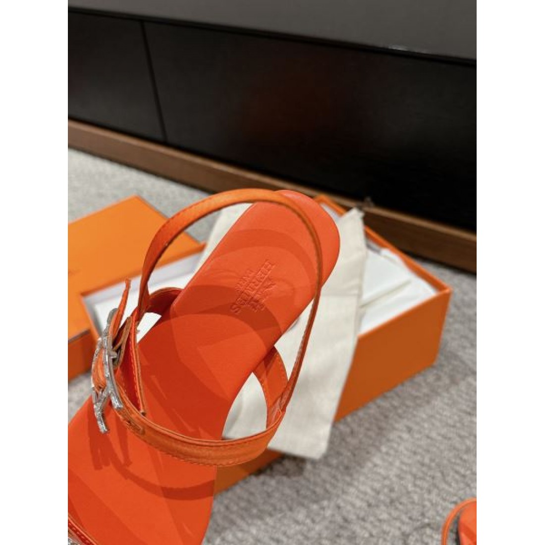 2024SS 希少！取り扱い店舗限定 HERMES エルメス レディースサンダル - 画像 (10)