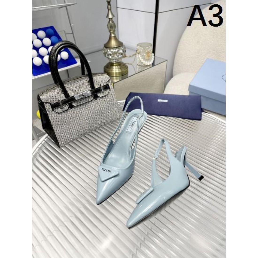 2024SS 今やセレブ御用達で大人気の PRADA プラダ レディースサンダル - 画像 (4)