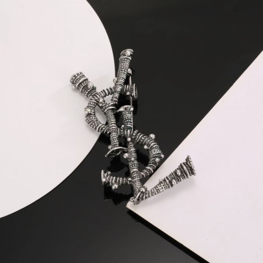 2025SS YSL イヴ サンローラン 超おしゃれ大人気 ブローチ - 画像 (7)