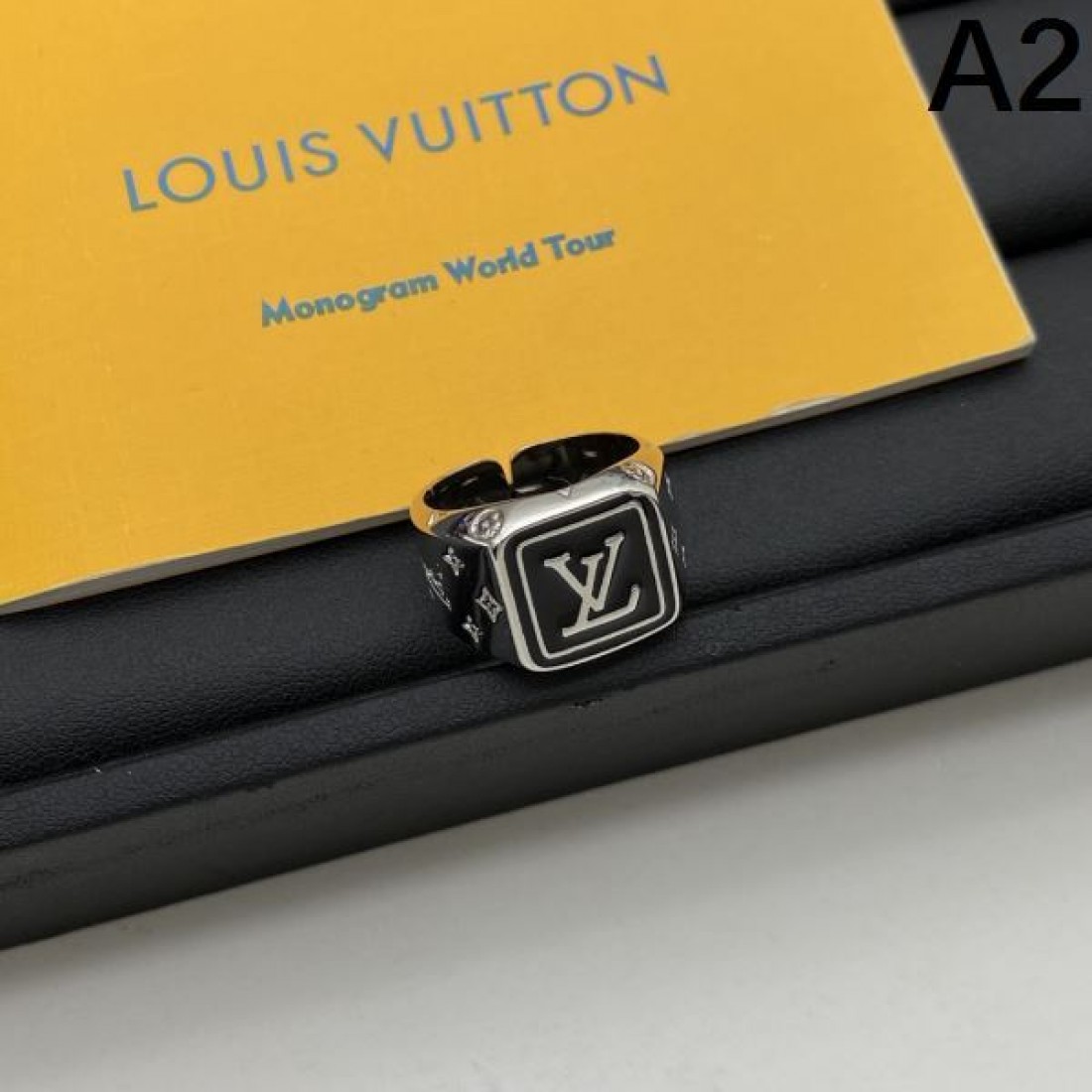 2025SS LOUIS VUITTON ルイヴィトン 季節を問わず活躍し リング - 画像 (4)