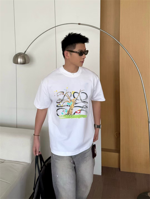LOEWE コピー 