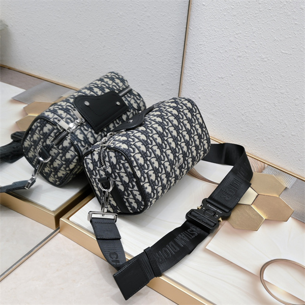 DIOR スーパーコピー